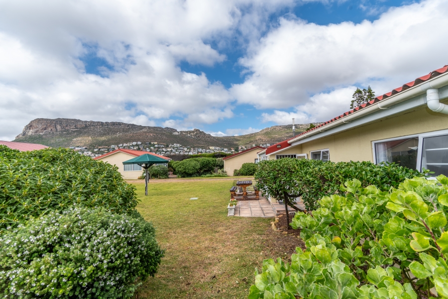 2 Bedroom Property for Sale in Fish Hoek Western Cape